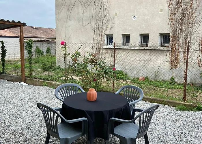 Le Happynous, Cosy, Climatise, Wifi, Parking Prive Interieur
