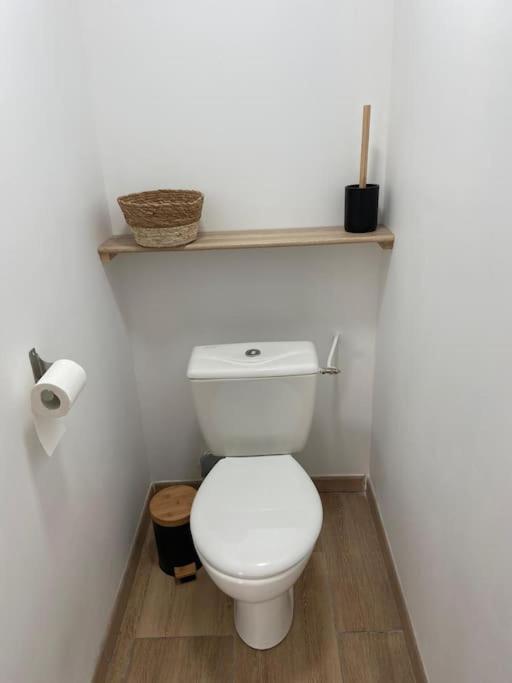 Le Happynous, Cosy, Climatise, Wifi, Parking Prive Interieur * Tain-l'Hermitage